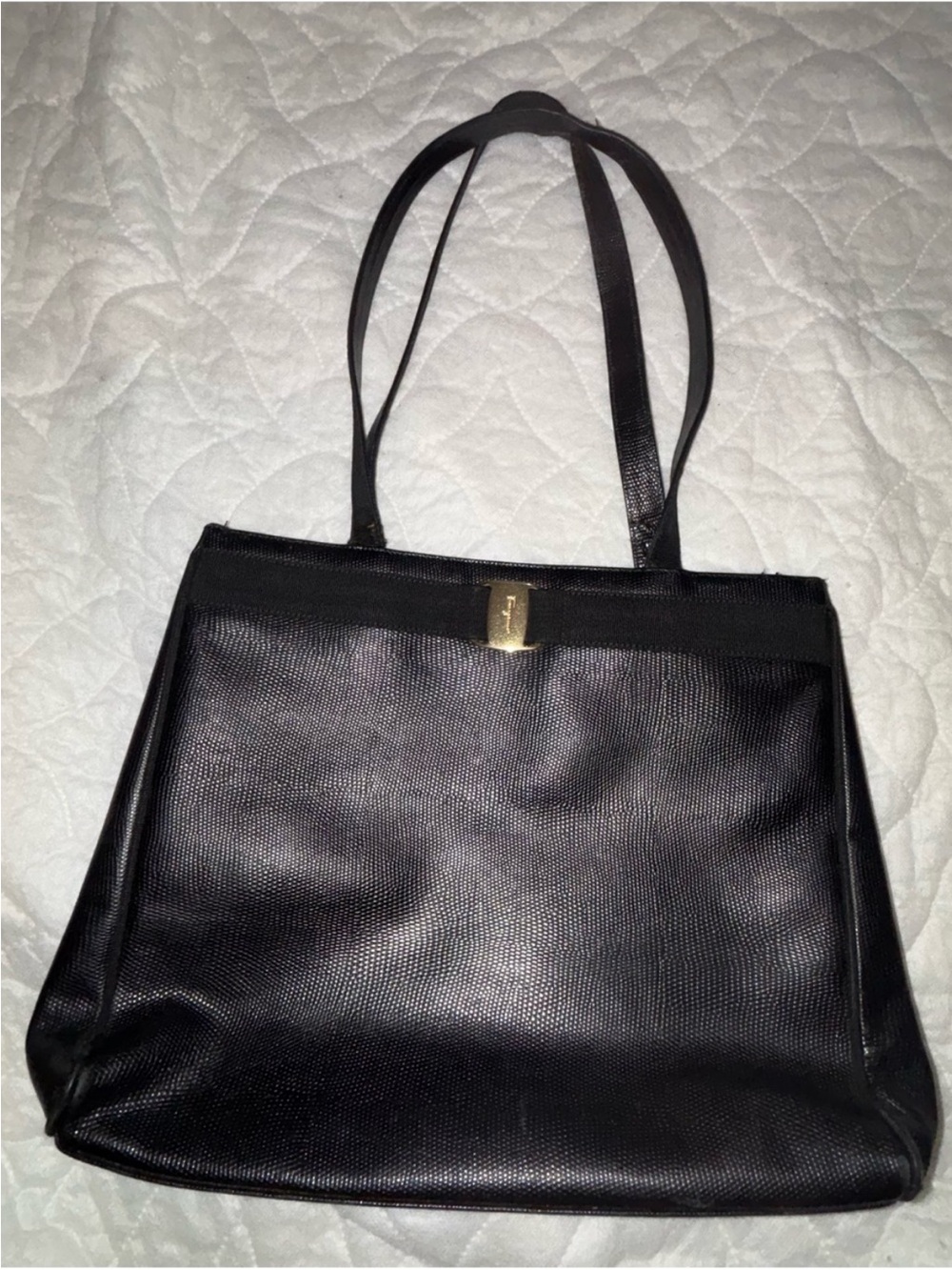 Salvatore Ferragamo Black Lizard-Embossed Tote Shoulder Bag - Imperfect👀 - Picture 13 of 16